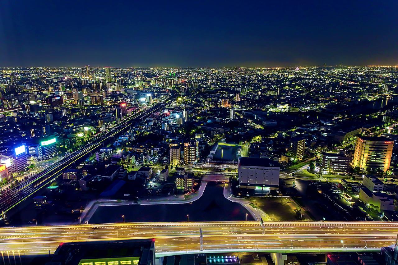 Nagoya Prince Hotel Sky Tower Buitenkant foto View of the city from the 30th floor of the hotel