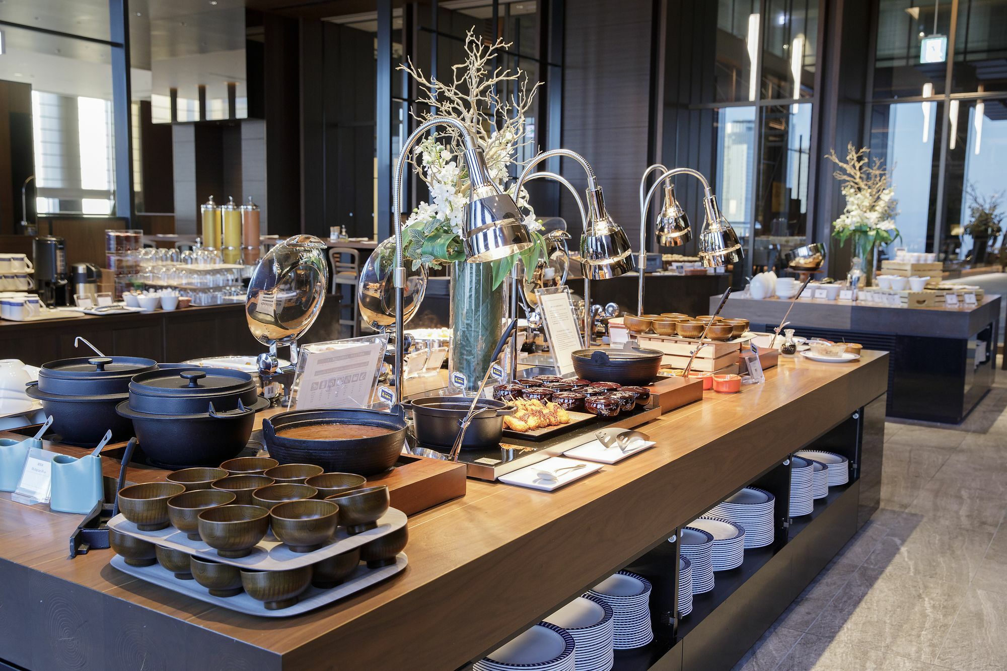Nagoya Prince Hotel Sky Tower Buitenkant foto A buffet at a hotel